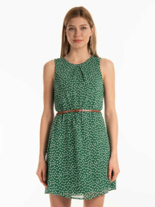 Zelené šaty s kvetinovým vzorom