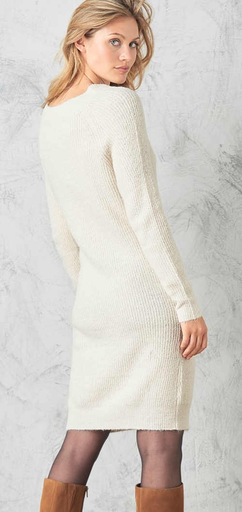 Pletené svetrové zimní šaty
