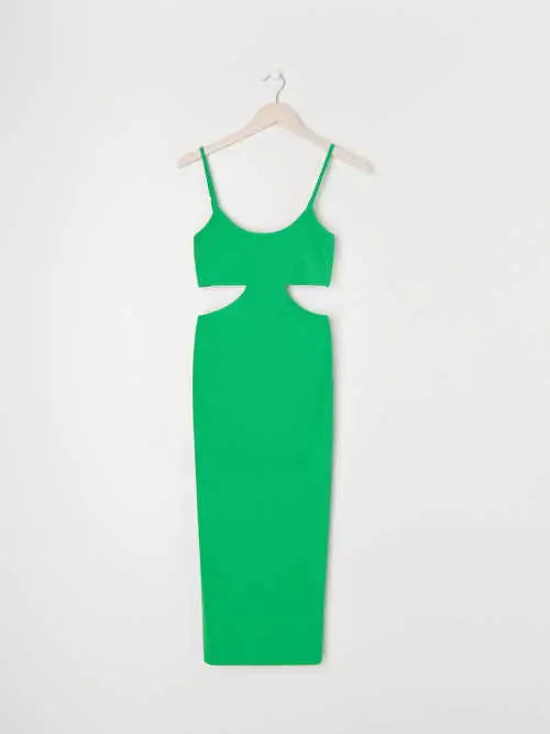 Zelené šaty v pohodlnej midi dĺžke