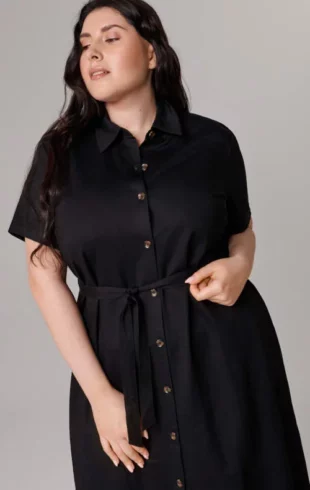 Lacné letné čierne košeľové šaty pre moletky