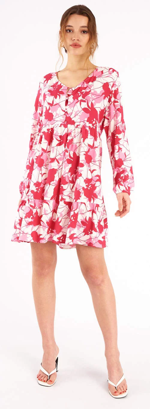 Kvetinové letné šaty s dlhými rukávmi a dĺžkou nad kolená