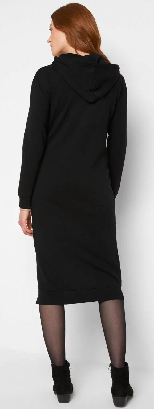Čierne midi šaty s kapucňou